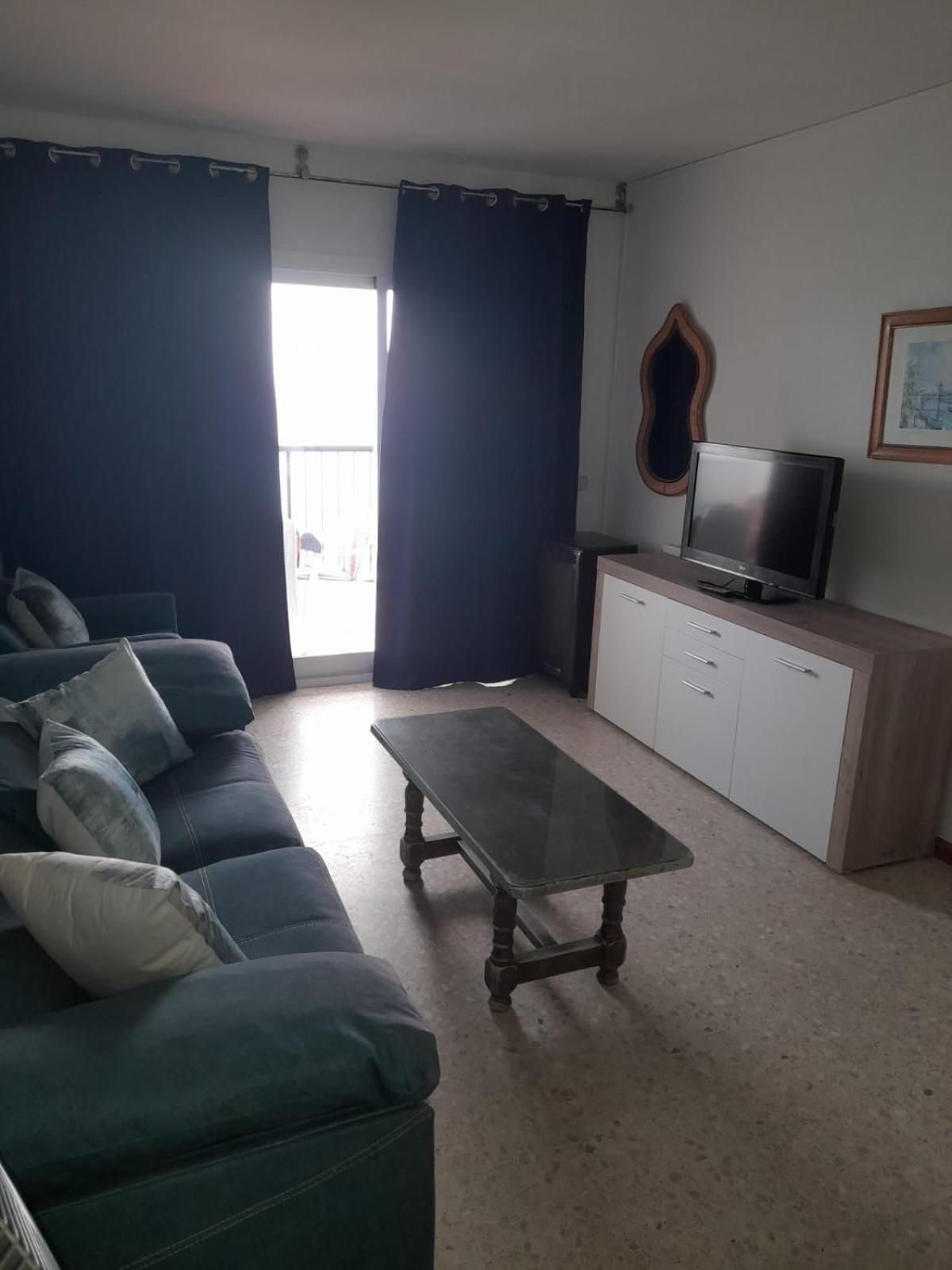 Precioso Apartamento Frontal Al Mar Nerja Exterior photo