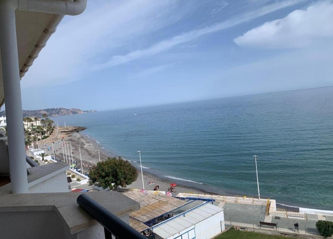 Precioso Apartamento Frontal Al Mar Nerja Exterior photo